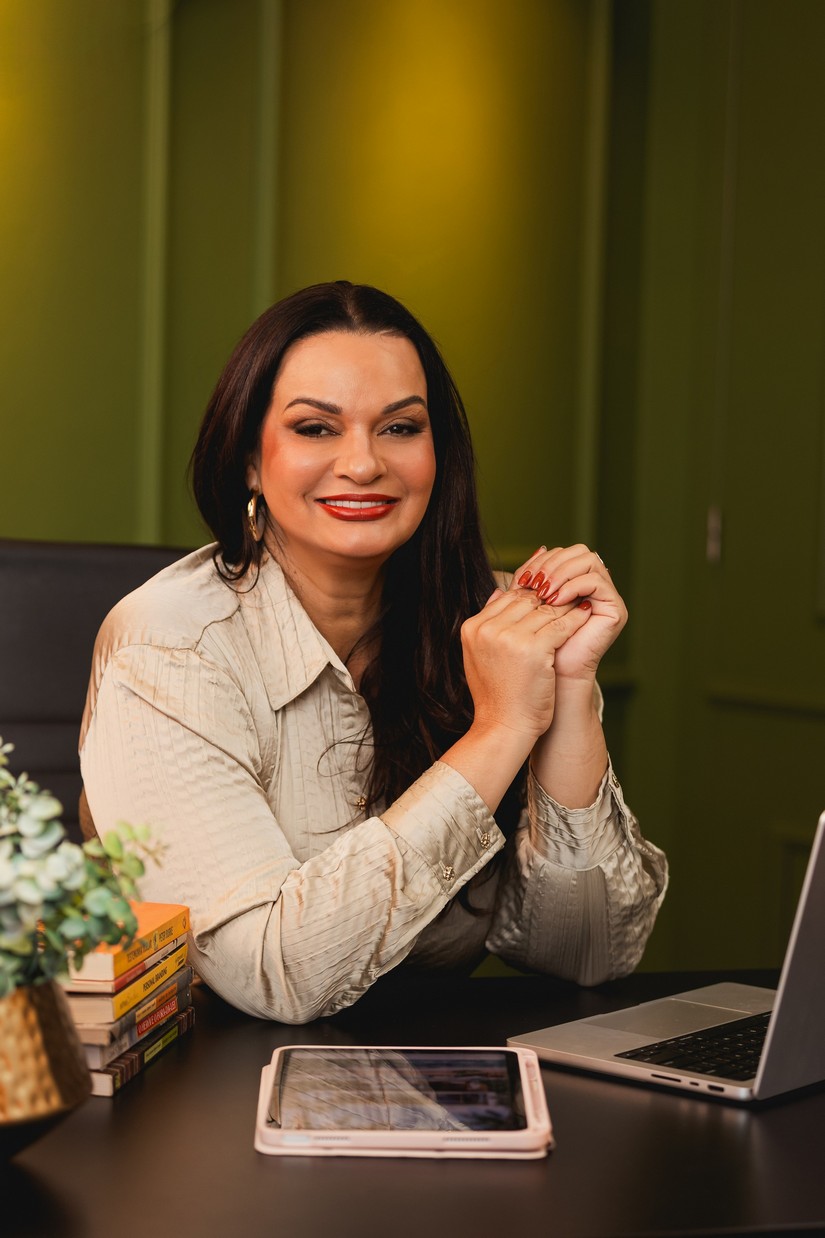  Carmem Reis Revista Portfolio (8)